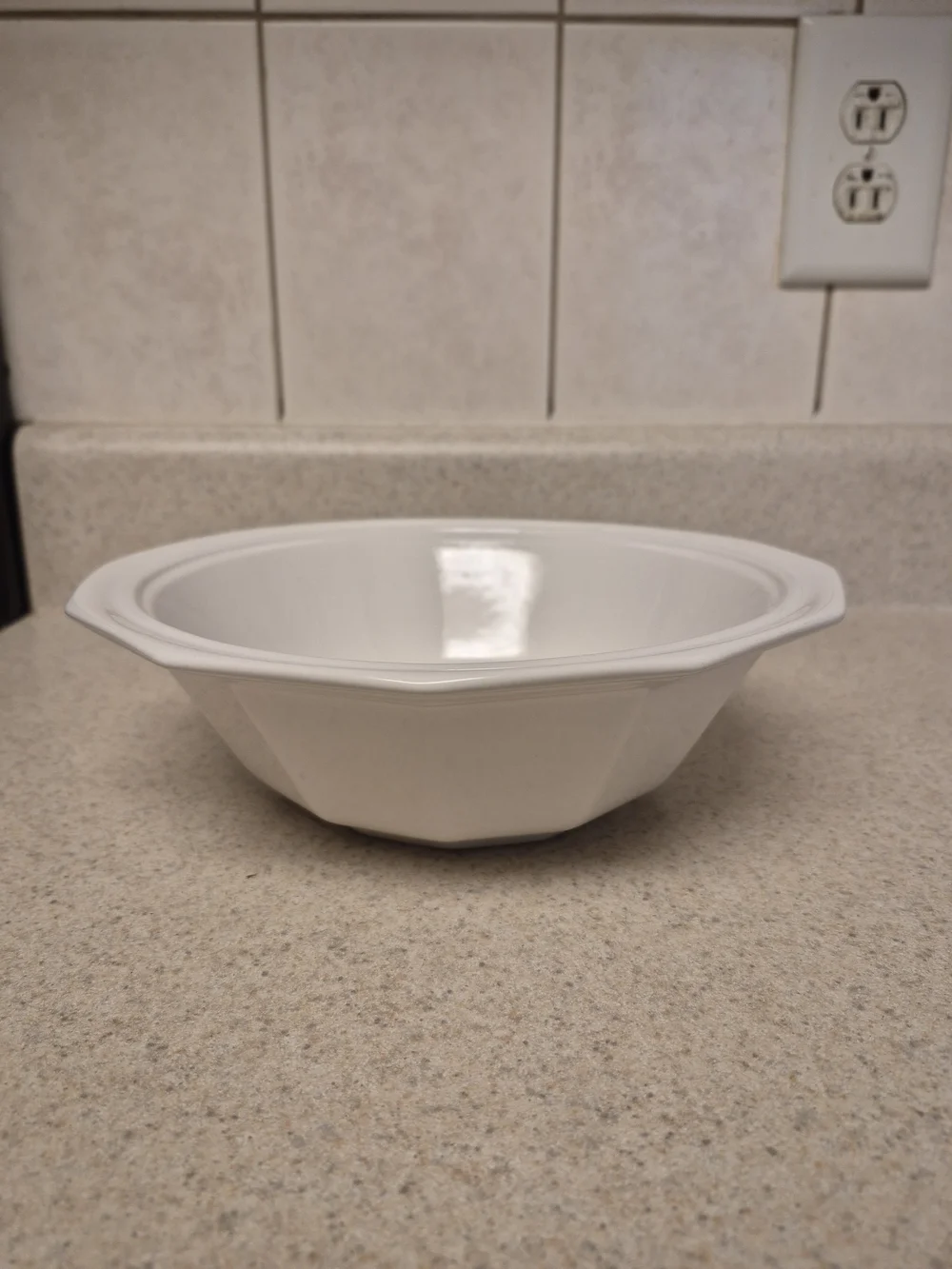 Pfaltzgraff Heritage White stoneware 9” Serving bowl